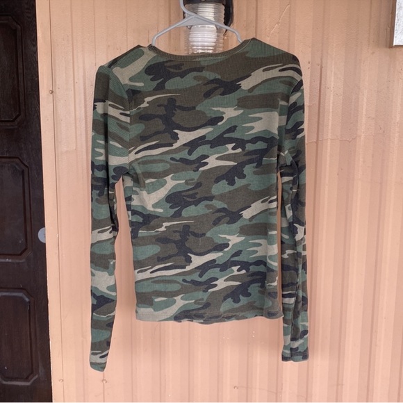 Anthropologie T.la Green top - Picture 2 of 3